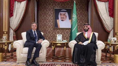 ولي العهد السعودي لبلينكن: المملكة ترفض استهداف المدنيين بغزة