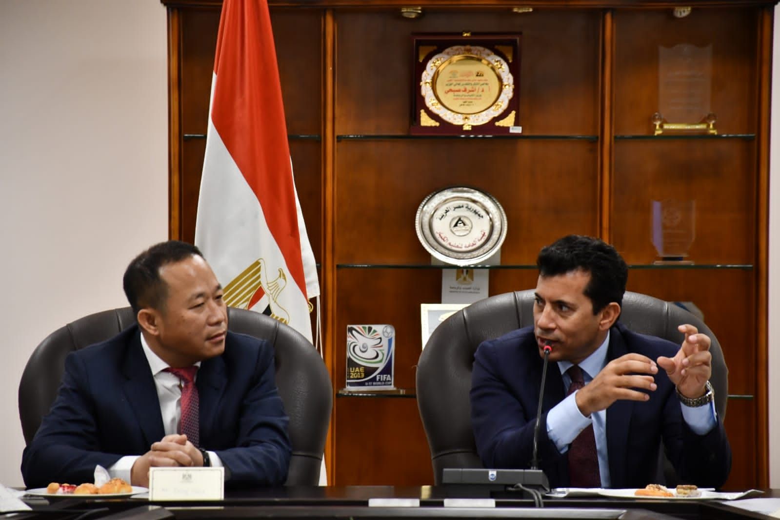 أشرف صبحي يشهد مراسم توقيع بروتوكول التعاون المشترك بين وزارة الشباب والرياضة وشركة دافينج الصينية
