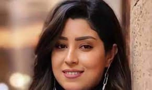 زهقت بجد .. الفنانة آيتن عامر تلهب مشاعر جمهورها بإطلالة مفزعه...وماحدث لها اشعل مواقع التواصل الاجتماعي...اتفرج !! من هنا وهناك الملاعب