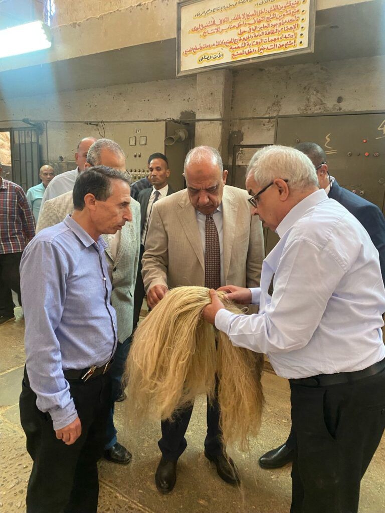 وزير قطاع الأعمال: تنوع الموارد يدعم قدرة الاقتصاد المصري …