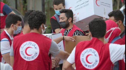 تامر حسني يدعو لجمع التبرعات من أجل غزة