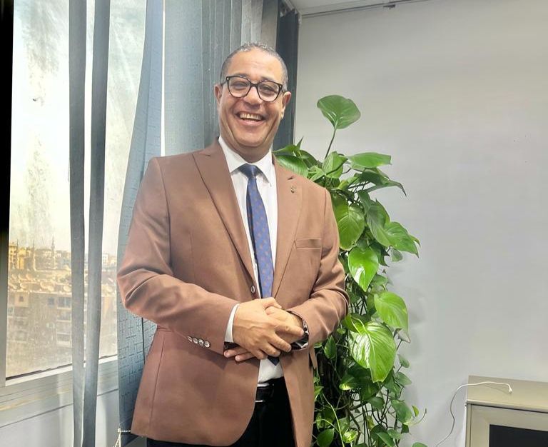 عاجل - خاص "لجريدة دوت الخليج".. الحكم السابق توني عثمان يعلن الترشح للانتخابات اتحاد الكرة المصري