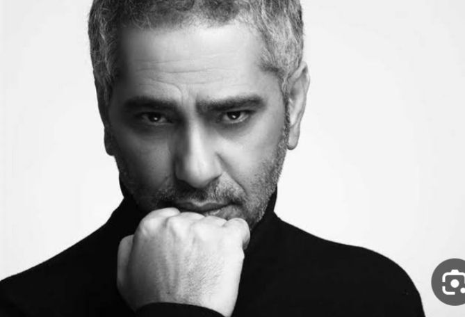 على طريقته الخاصةد. فضل شاكر يساند القضية الفلسطينية