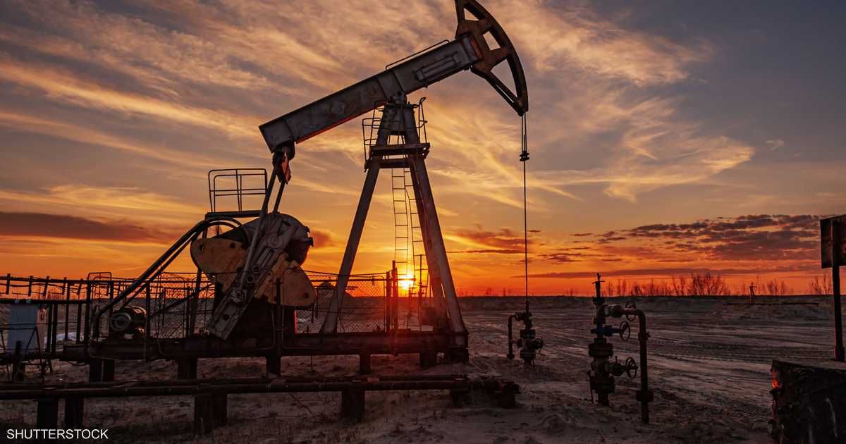 العالم اليوم - النفط يقفز إلى 93 دولارا مع تصاعد الأزمة في غزة