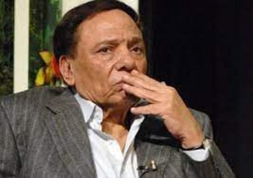 لن تصدقوا ماهي مهنة والد الزعيم عادل امام الذي حاول اخفاءها من الجمهور لشدة الاحراج.. مفاجأة!!