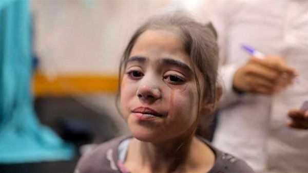 "مرحبًا أنا هيا".. طفلة فلسطينية تكتب وصيتها بتلك الطريقة "مشهد مأساوي"
