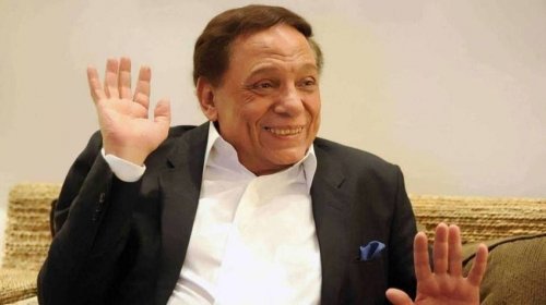 نسخة من أبوه طبق الاصل.. أول صورة لوالد الزعيم عادل إمام الذي أخفاه طوال مسيرته.. الصدمة في مهنته الحقيقية التي كان يخجل منها!!