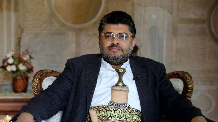 اتفرج بالفيديو ..مواطن فلسطيني يهاجم محمد علي الحوثي لن تتوقع ماقاله!