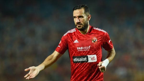 علي معلول ينتظم في تدريبات الأهلي غدًا استعدادًا لمواجهة سيمبا التنزاني