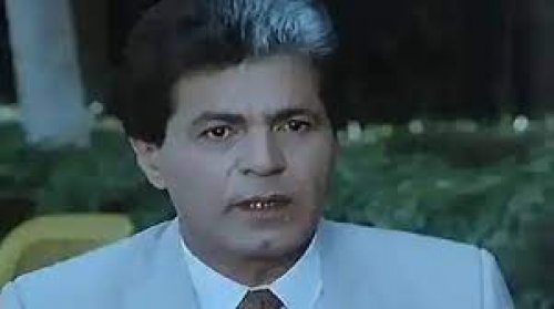 لن تتوقعوا من هو ابن الفنان الراحل صلاح قابيل.. ممثل شهير وبطل مسلسل "فوق مستوى الشبهات"_صورة