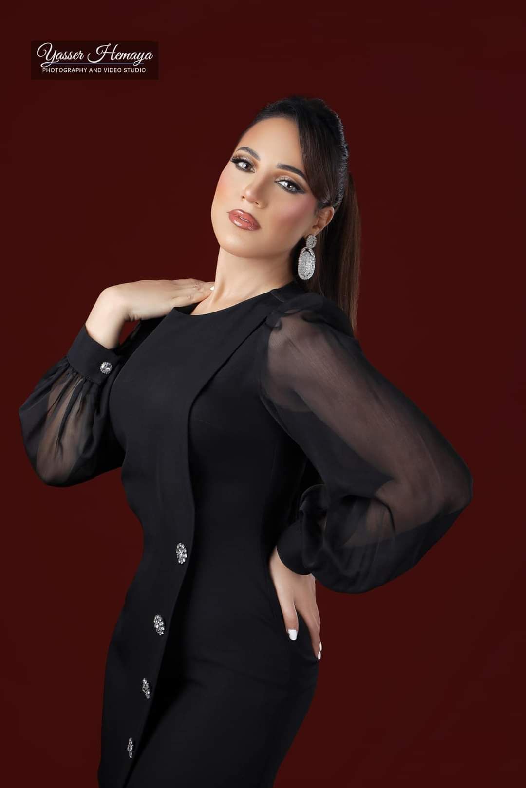 أيمي طلعت زكريا تخطف الأنظار على فيسبوك في عيد ميلادها (صور)