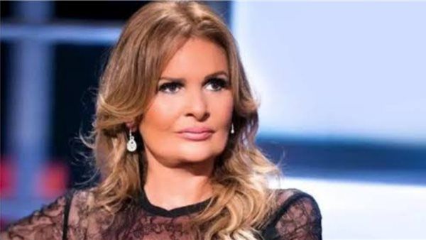 أبرزهم يسرا وهاني رمزي.. نجوم الفن ينعون رحيل أمين صندوق "تحيا مصر"