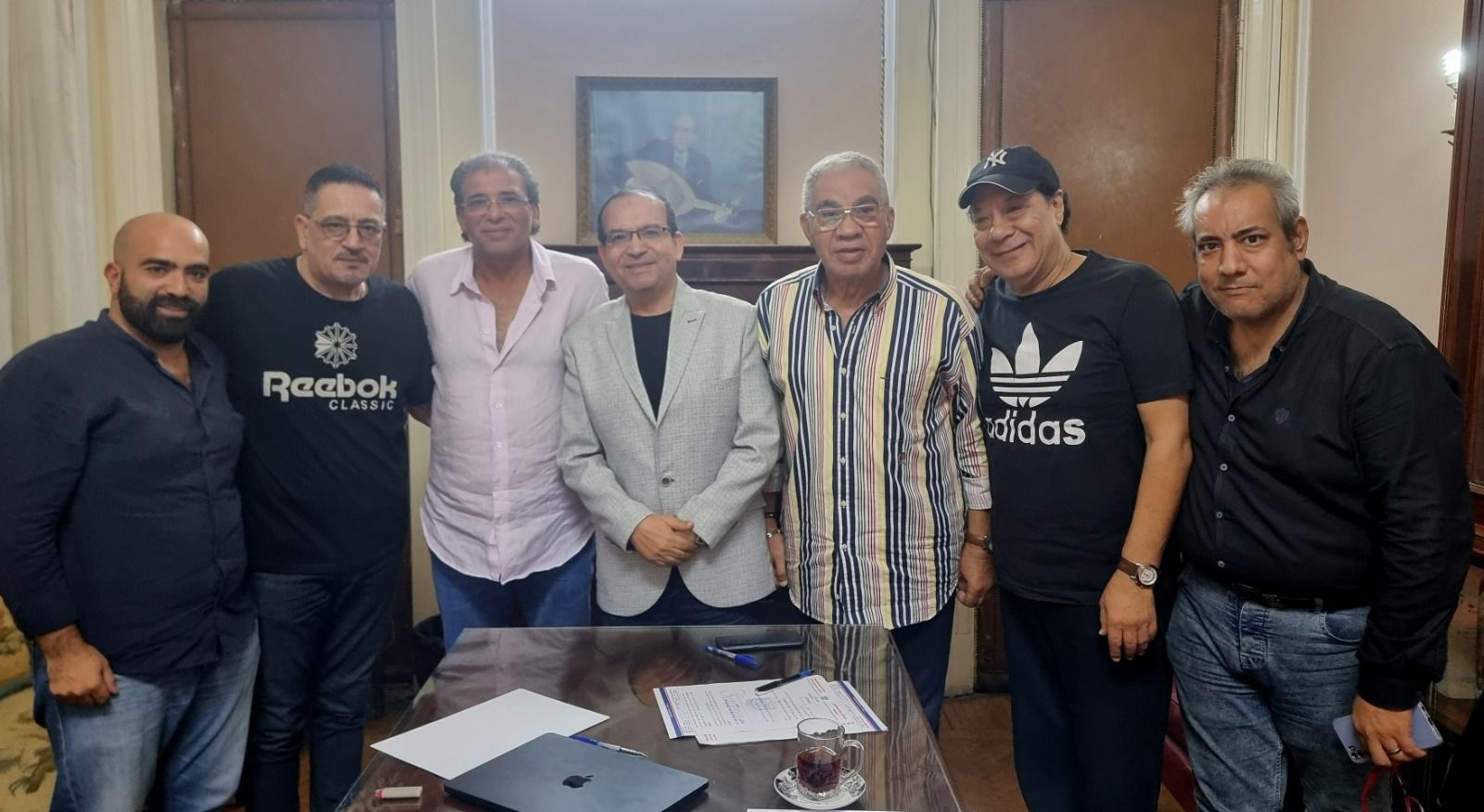 بروتوكول تعاون بين "المؤلفين والملحنين" والمخرج خالد يوسف