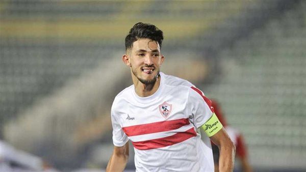 فنان شهير يُحرج أحمد فتوح بسبب "كوبري" الأهلي.. ماذا قال؟