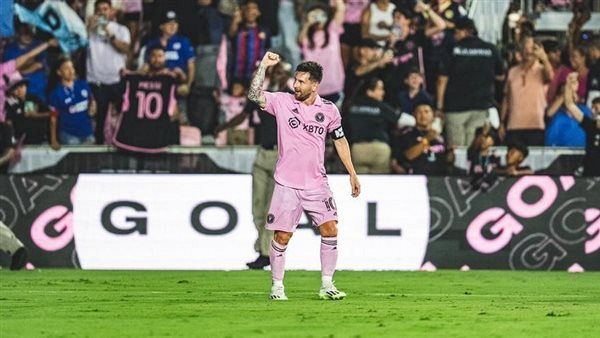 صباح الكورة.. الأهلي يستقر على تجديد عقد الصخرة ومحترف الزمالك يتحدى أوسوريو وميسي يغضب برشلونة