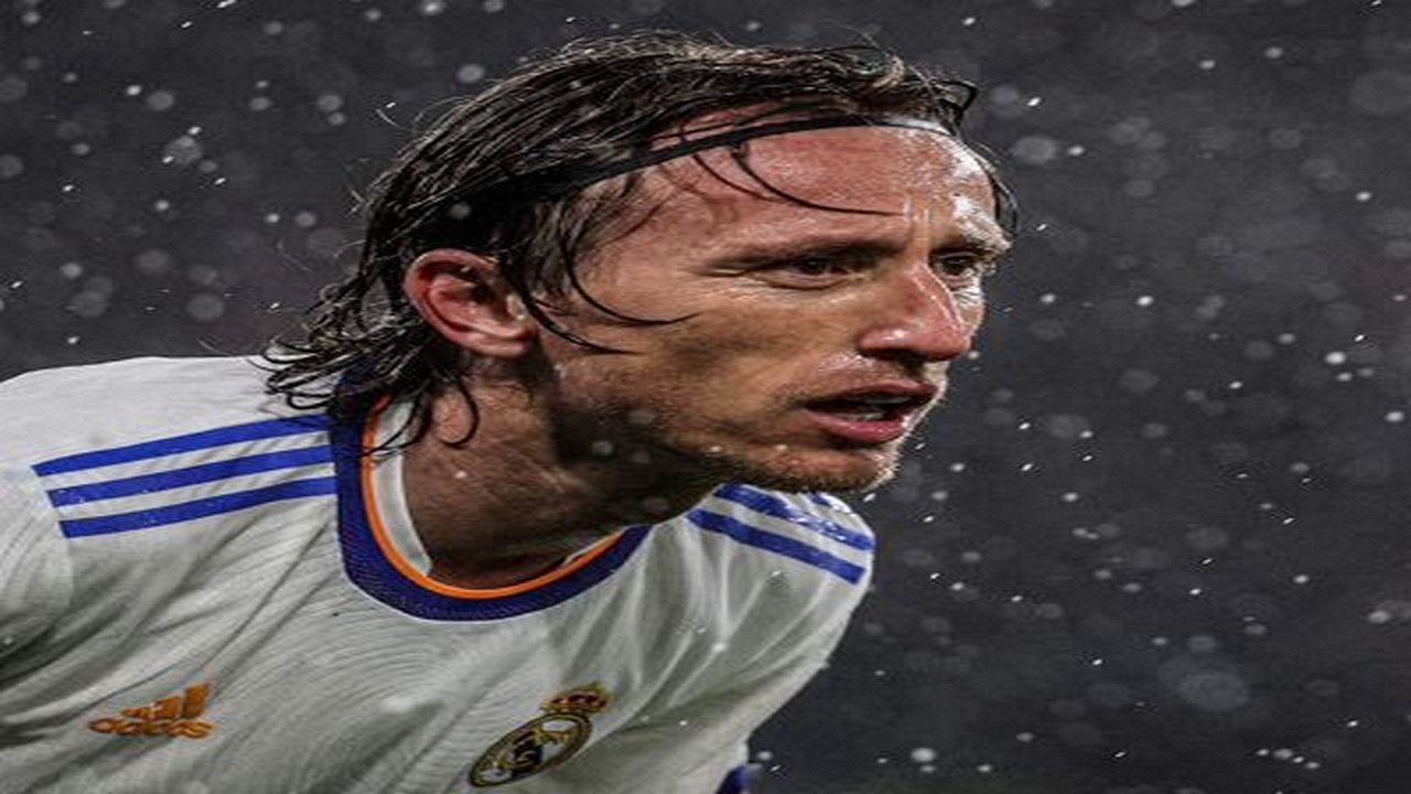 نشرة منتصف اليوم.. ريال مدريد يحسم مصير الدينامو وكولر يتوعد سيمبا وموقف نجم برشلونة من مباراة شاختار
