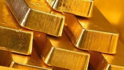 الذهب يرتفع مع تراجع عوائد السندات