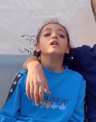 طفلة فلسطينية تحرق القلوب بفيديو مؤثر