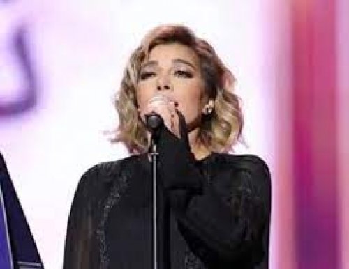 سقوط اصالة نصري على المسرح في السعودية يعرضها لسخرية الجمهور.. شاهدوا بالفيديو ماذا حدث معها وافزع الجميع!