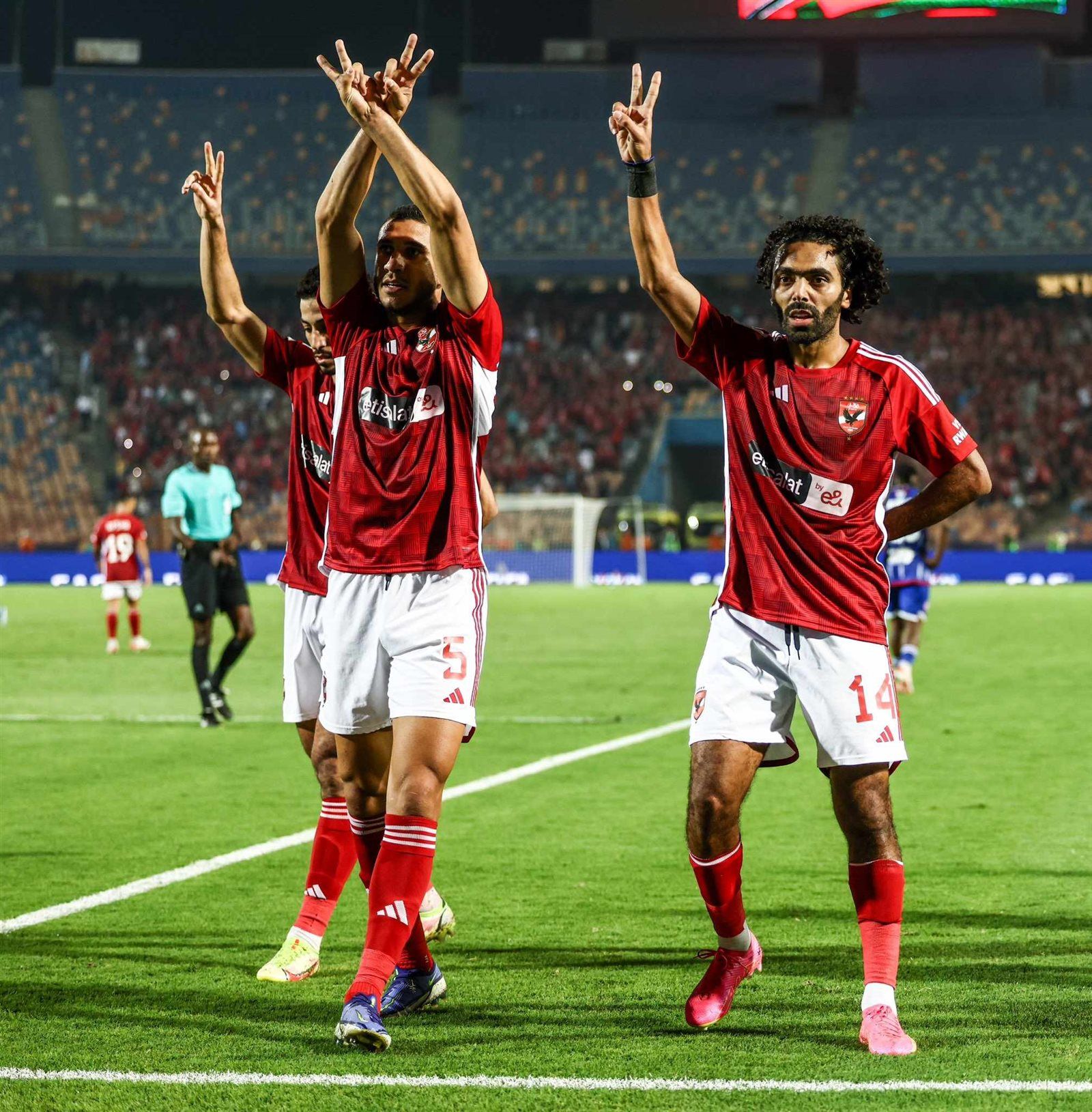 الأهلي يبلغ نصف نهائي دوري السوبر الإفريقي عقب تخطي عقبة سيمبا التنزاني