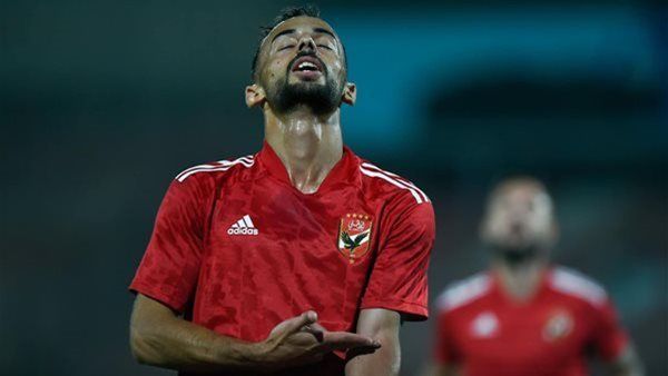 "زمالك وبيراميدز مفيش".. سيف زاهر يُفجر مفاجأة بشأن عبد القادر
