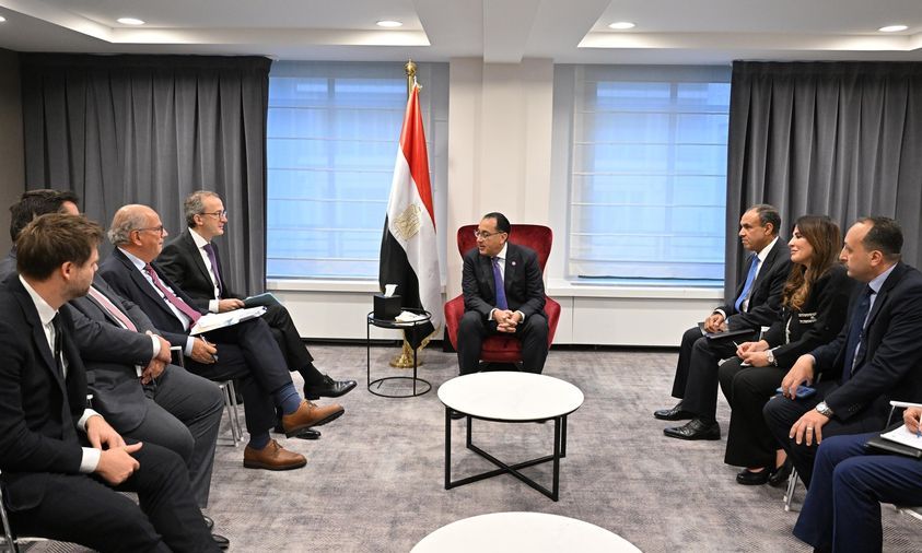 ديمي البلجيكية تدرس التوسع في مشروعات الهيدروجين الأخضر بمصر