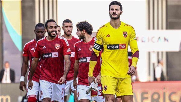 عاجل.. الأهلي يقترب من تجديد عقد نجم الفريق