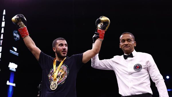 زياد المعيوف أول سعودي عربي ينضم لمنافسات رياضة الملاكمة المحترفة