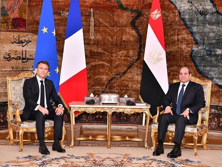 السيسي وماكرون يتفقان على أهمية احتواء الأزمة في غزة وتجنب…