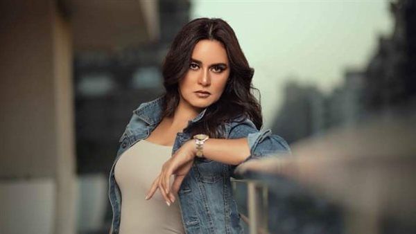 رشا مهدي مطلوبة عبر منصة اكس بسبب محمد سلام