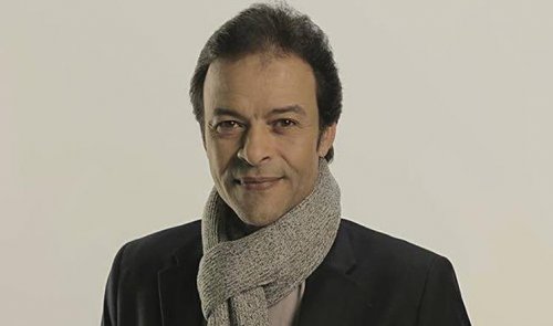 تعليق صادم من الفنان هشام عبدالله بعد القبض على زوجته في تركيا صعق الجميع: "والله عيب اللي بتقوله ده"