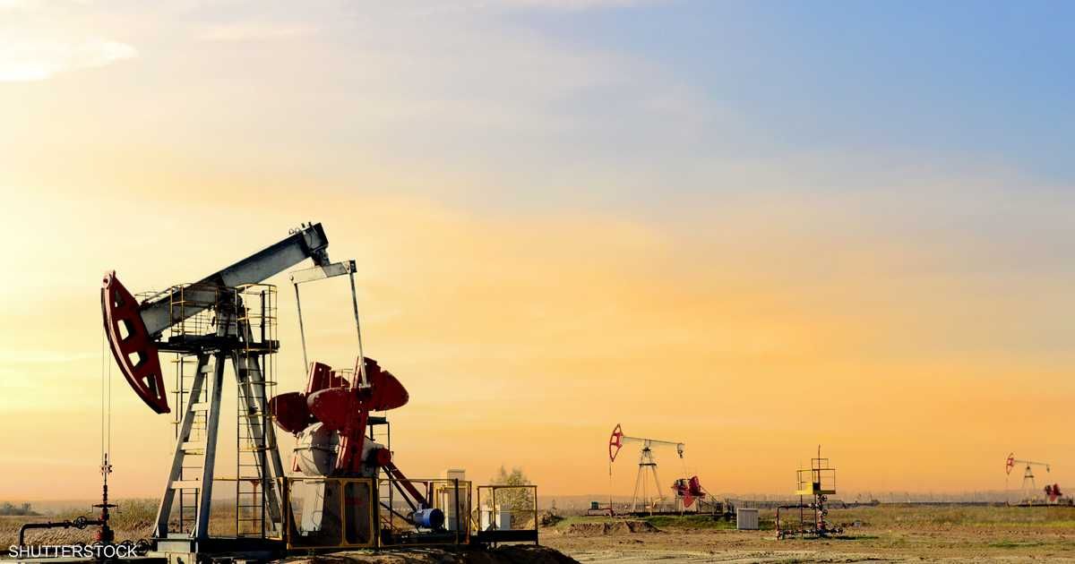 العالم اليوم - النفط يرتفع 3% مع توترات الشرق الأوسط.. لكنه يتراجع أسبوعيا