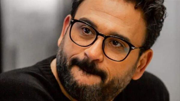 بهذه الطريقة.. أكرم حسني يدعم القضية الفلسطينية عبر فيسبوك