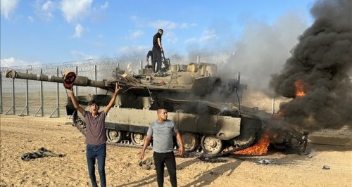 القسام:اشتعال النيران في آليات صهيونية و قتل عدد من الجنود