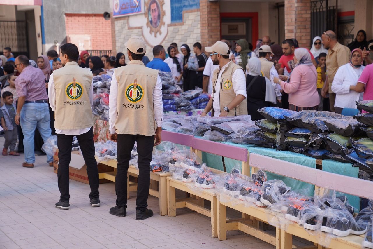 بيت الزكاة والصدقات المصري.. 9 سنوات من السند والدعم لكافة الفئات