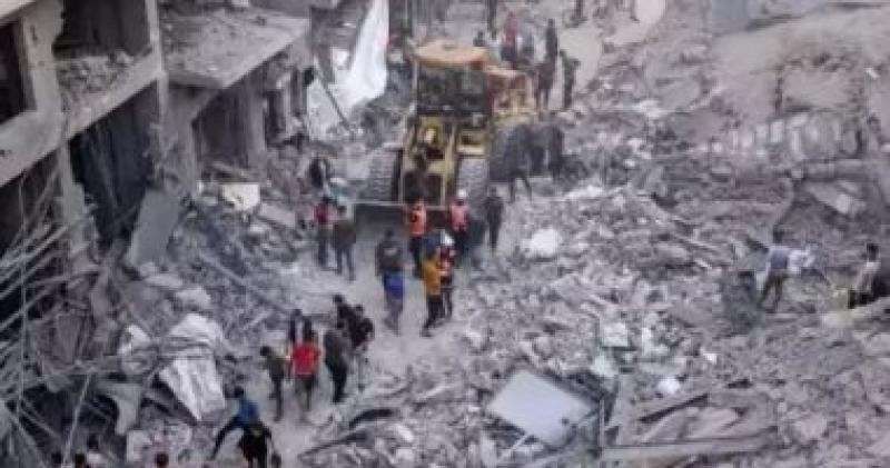 جيش الاحتلال يلقى منشورات على وسط غزة للنزوح جنوبا.. ورفض فلسطينى