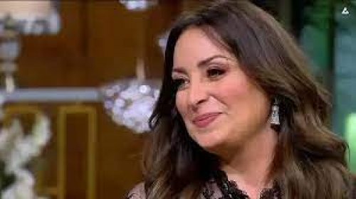 عمرها تجاوز الـ 51 عاماً".. لن تتوقع ما هو النظام الغذائي الذي تتبعه نيرمين الفقي وحافظ على جمالها