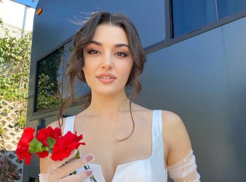 صورة صادمة كشفت المستور والمخفي .. ما تفعله النجمة التركية هاندا أرتشيل بنفسها بسبب حميتها القاسية أمر لا يتحمله العقل!!