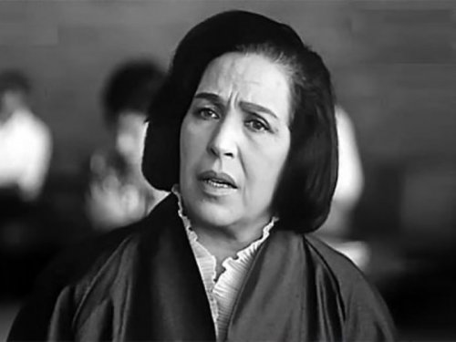 صورة نادرة لـ أمينة رزق في مرحلة المراهقة والشباب.. طلعت أجمل من مي عز الدين بمليون مرة!!