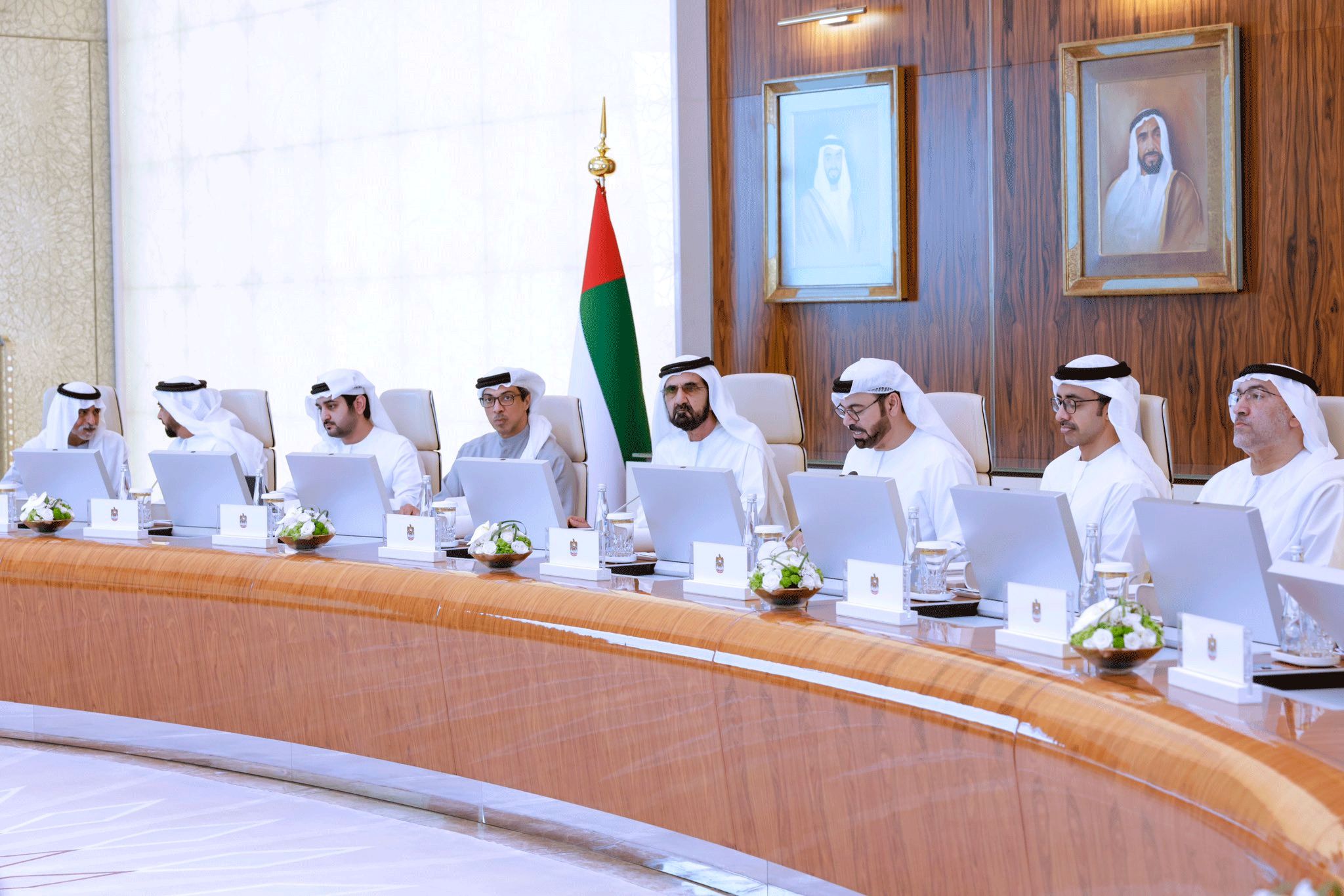 برئاسة محمد بن راشد … مجلس الوزراء يقر أجندة الاجتماعات السنوية لحكومة الإمارات