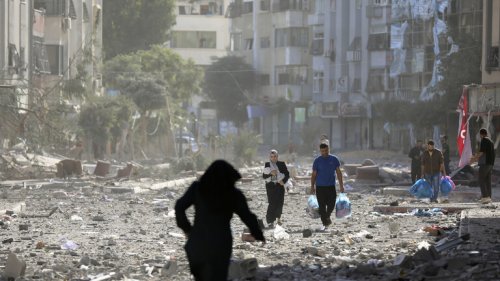 الرئاسة الفلسطينية تدين مجزرة مخيم جباليا