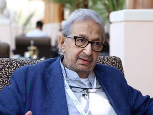 الفنانة الشهيرة التي تجرأت ووصفت نور الشريف بـ "مش راجل".. لن تتوقعوا من تكون؟!