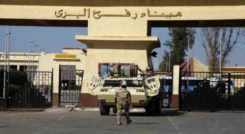 أول دفعة من حملة الجنسيات الأجنبية تغادر غزة