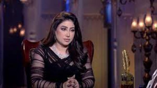 بوسي تتصدر قائمة البحث بعد أن كذبت شقيقة طليقها كل ما قاله محاميها