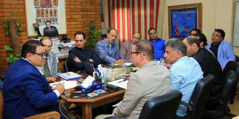 خالد جلال يناقش ومديري الفرق أجندة عمل ”بيت المسرح” خلال الفترة المقبلة...