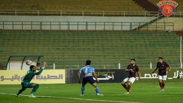 بهدفي القندوسي وشكري.. سيراميكا يهزم بيراميدز بثنائية نظيفة في الدوري المصري