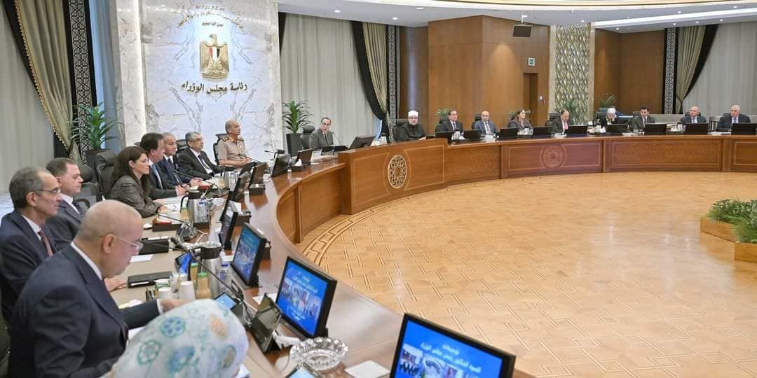 مصر تستهدف معدل نمو 4.2% في العام المالي 2023/2024