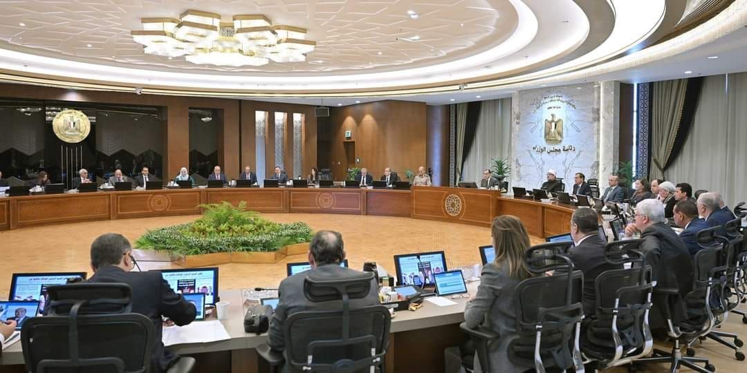 مجلس الوزراء يرفع سعر توريد أردب القمح إلى 1600 جنيه