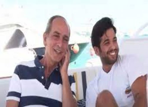 "بدأت هذه العلامات بالظهور ولم تتحمل".. تعرف على القصة الكاملة الحقيقية لتحول ابنة هشام سليم من أنثى الى ذكر!