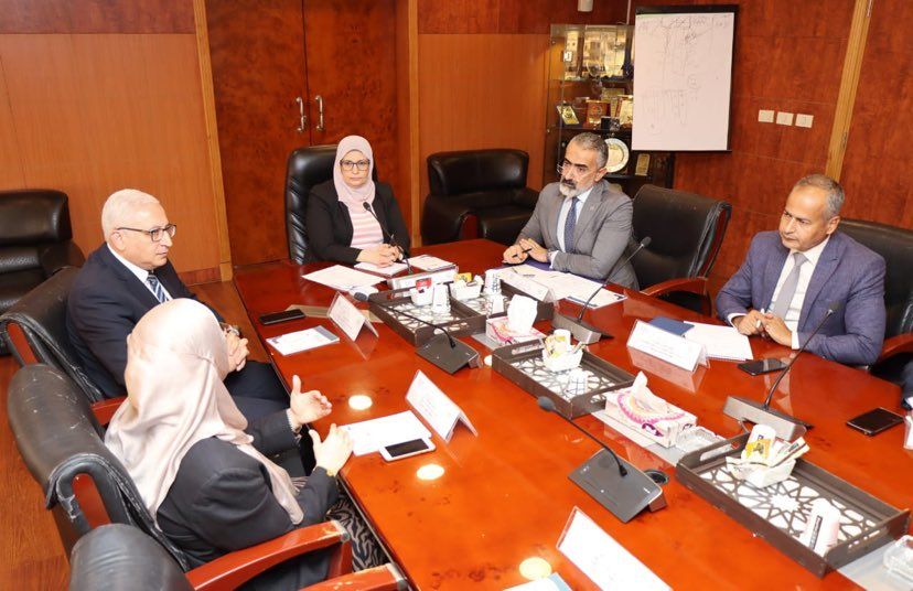 رئيس هيئة التنمية الصناعية تبحث التعاون بمجالات التدريب ونشر…